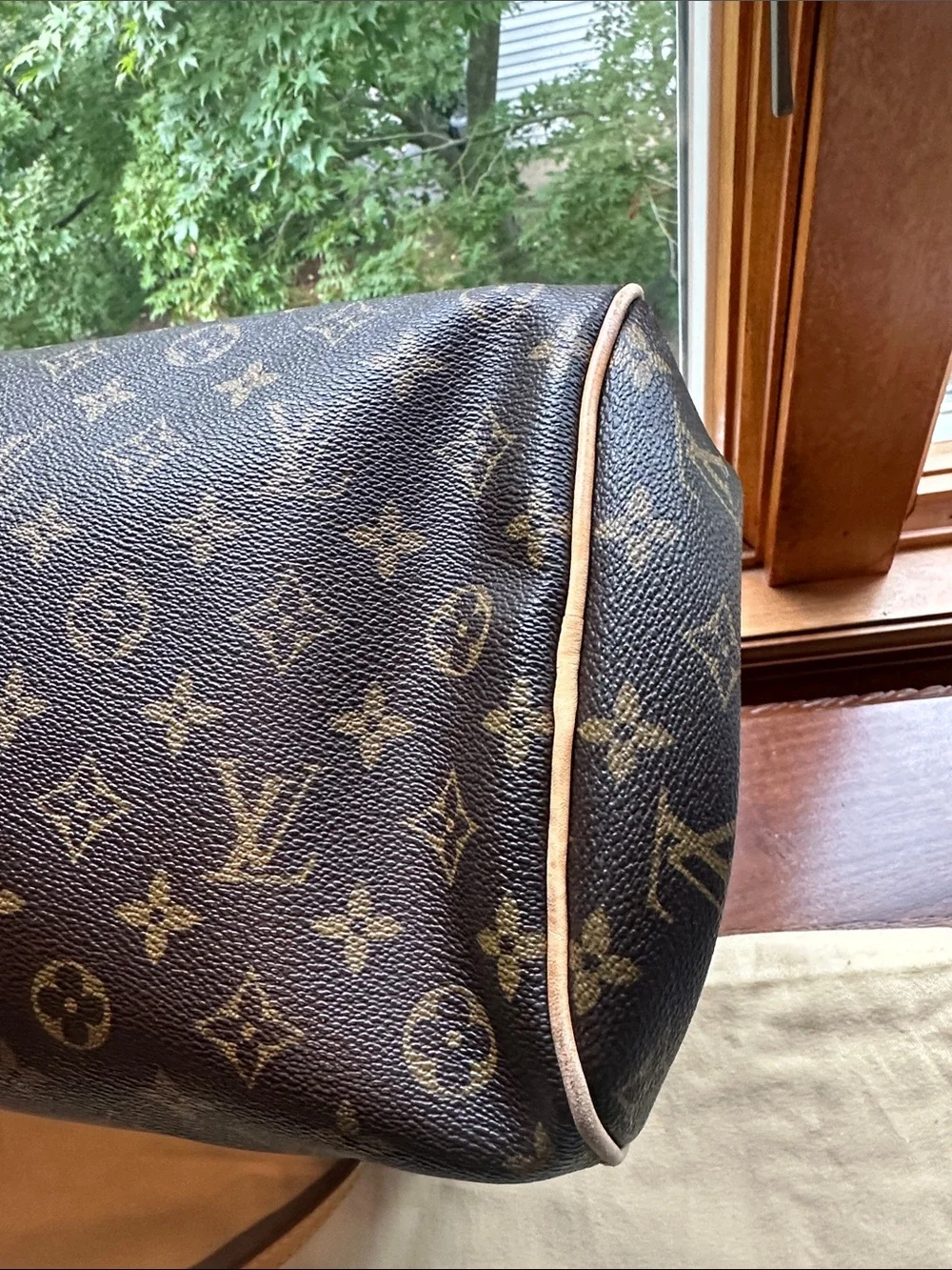 LOUIS VUITTON Montorgueil GM Shoulder Bag Purse Monogram Brown with Lock